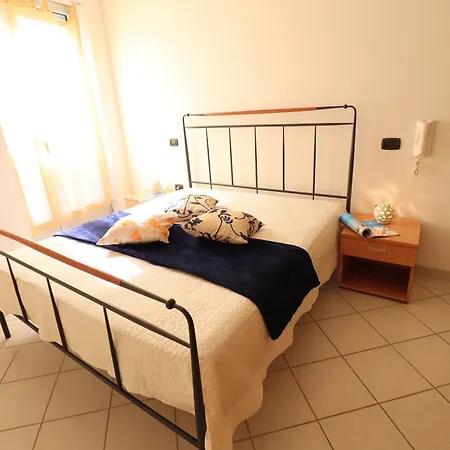 Clio In Salento Appartement